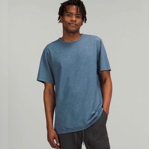 Lululemon Men’s Commission Short Sleeve T-Shirt River Blue Enzyme Dye Large